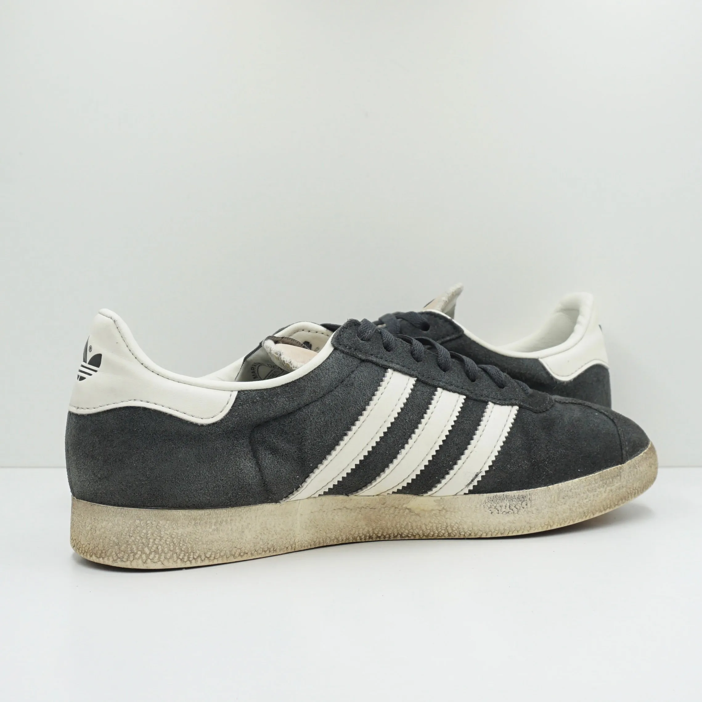 Adidas Gazelle Carbon Off White