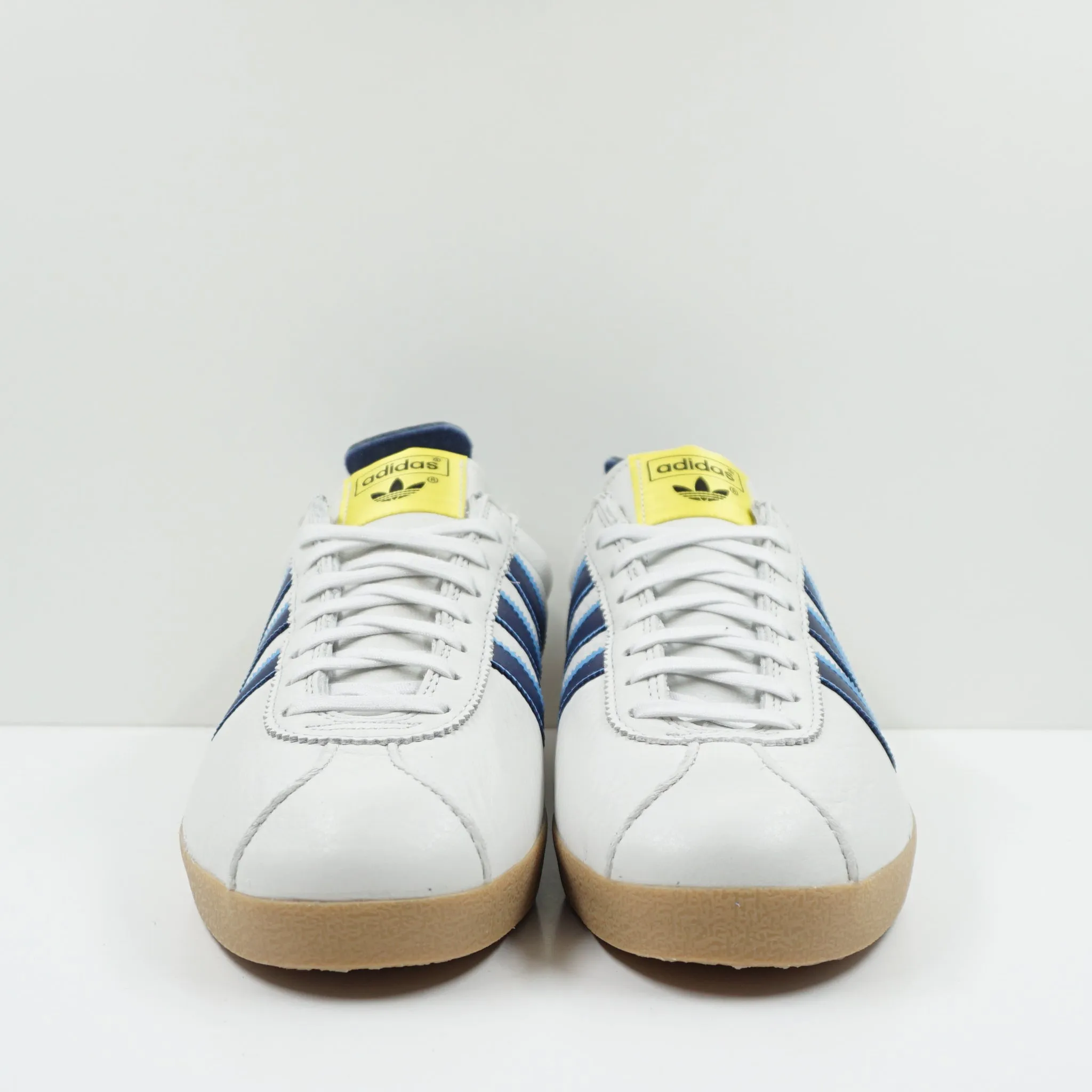 Adidas Gazelle Vintage Dentist Chair