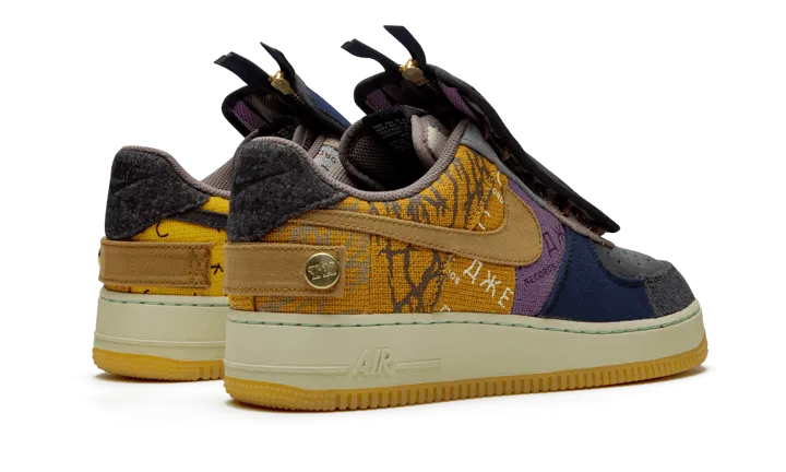 Air Force 1 Low Fossil Travis Scott