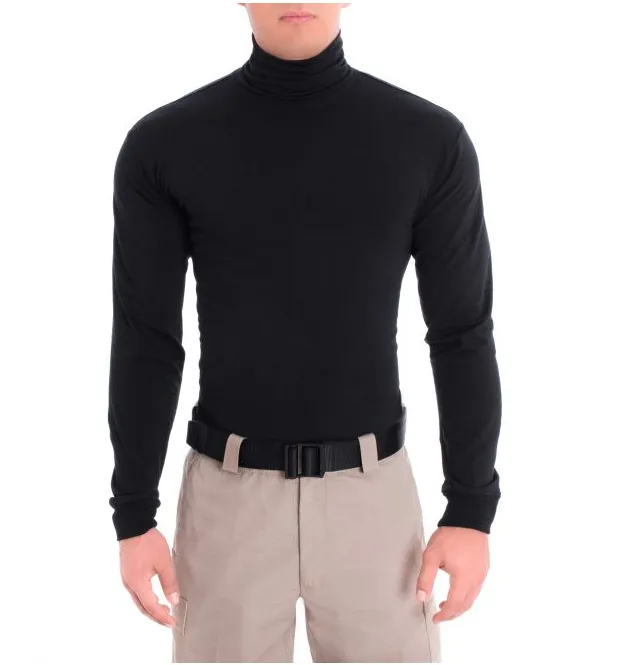 Blauer Turtleneck