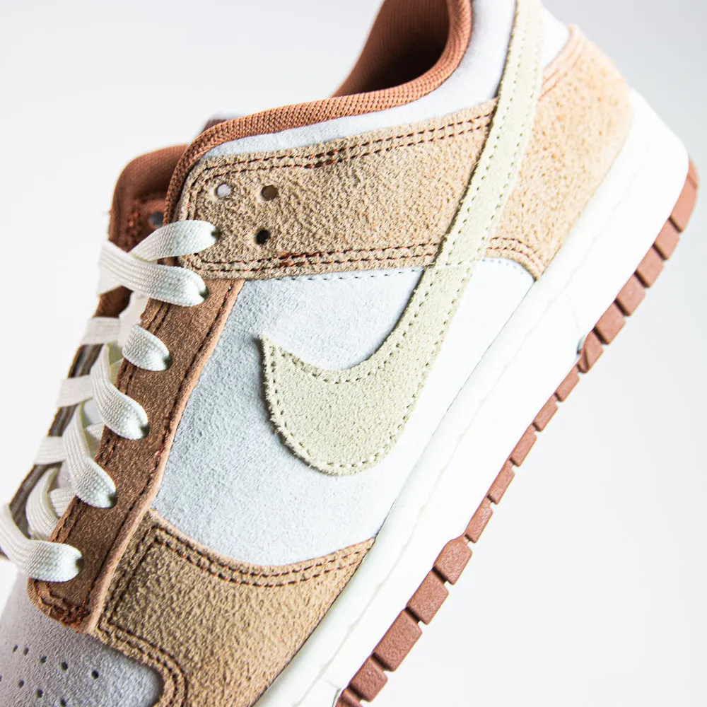 Dunk Low Retro PRM (Sail/Fossil-Medium Curry)