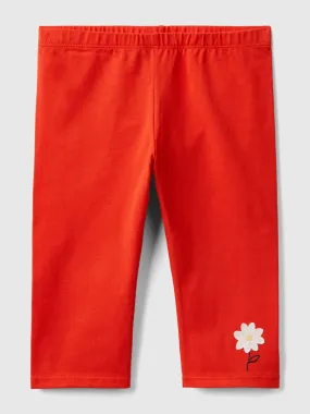 Leggings with embroidered flowers - Red | Benetton