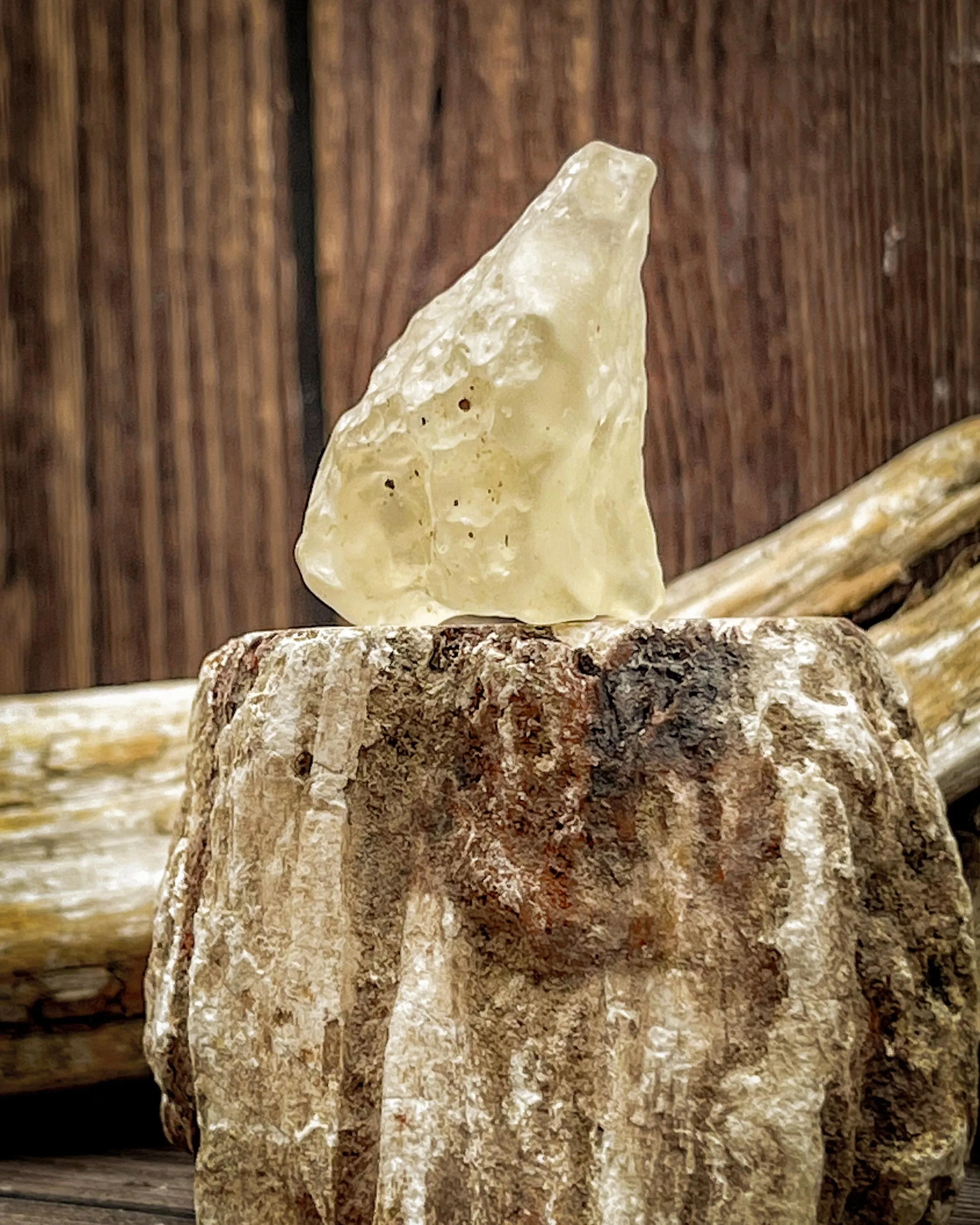 Libyan Gold Tektite, 8g