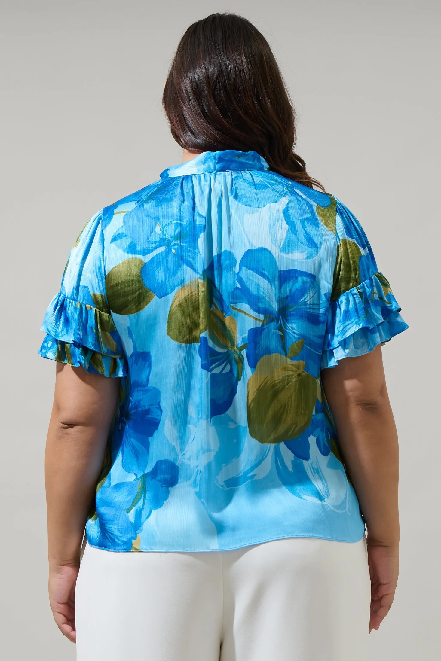 Neiva Floral Tie Neck Bianca Blouse Curve