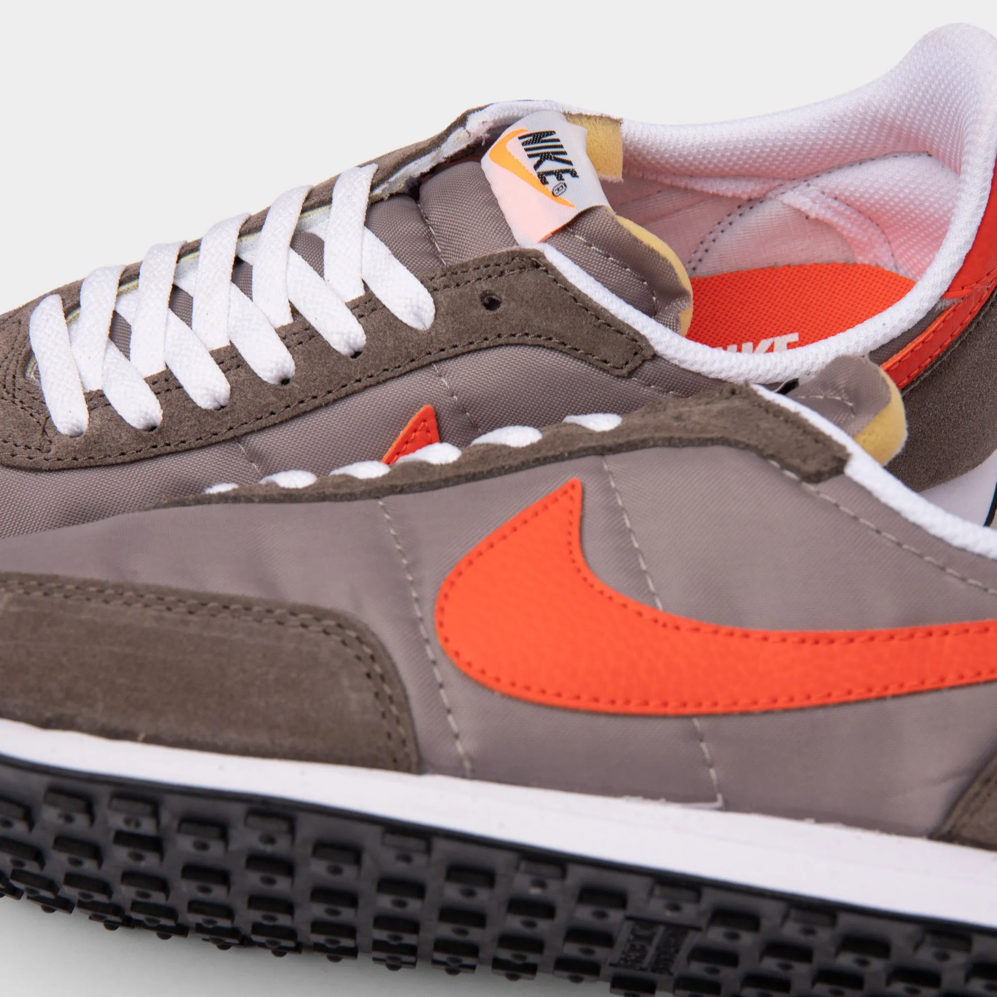 Nike Waffle Trainer 2 Moon Fossil / Team Orange - Ironstone