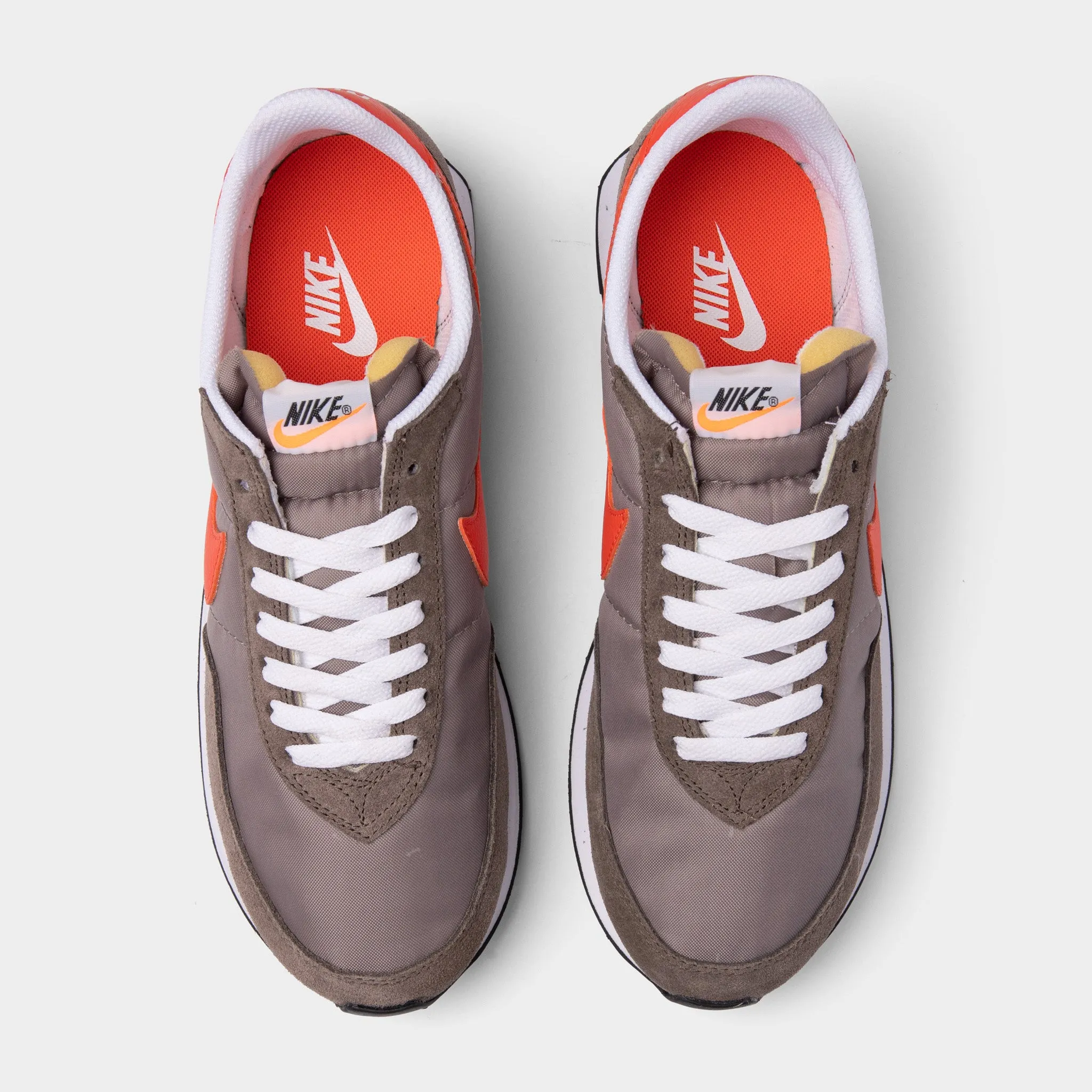 Nike Waffle Trainer 2 Moon Fossil / Team Orange - Ironstone