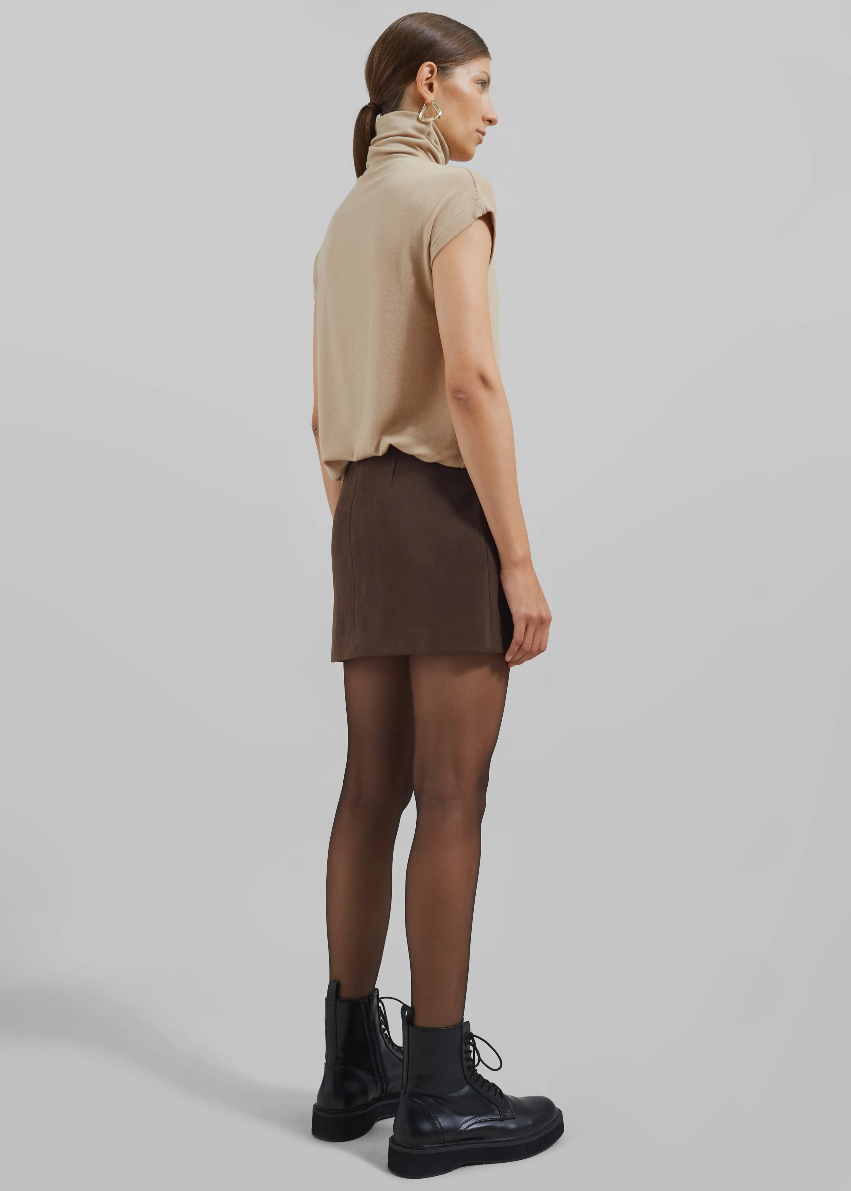 Nile Turtleneck Top - Beige