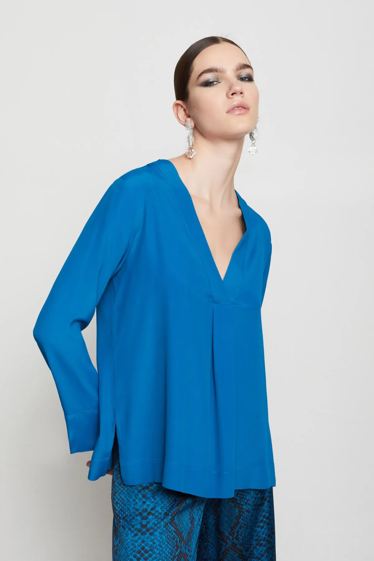 Silk-blend jumper with V-neck