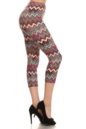 Women’s Regular Chevron Inspired Pattern Print CAPRI Leggings - Pink Brown Sky