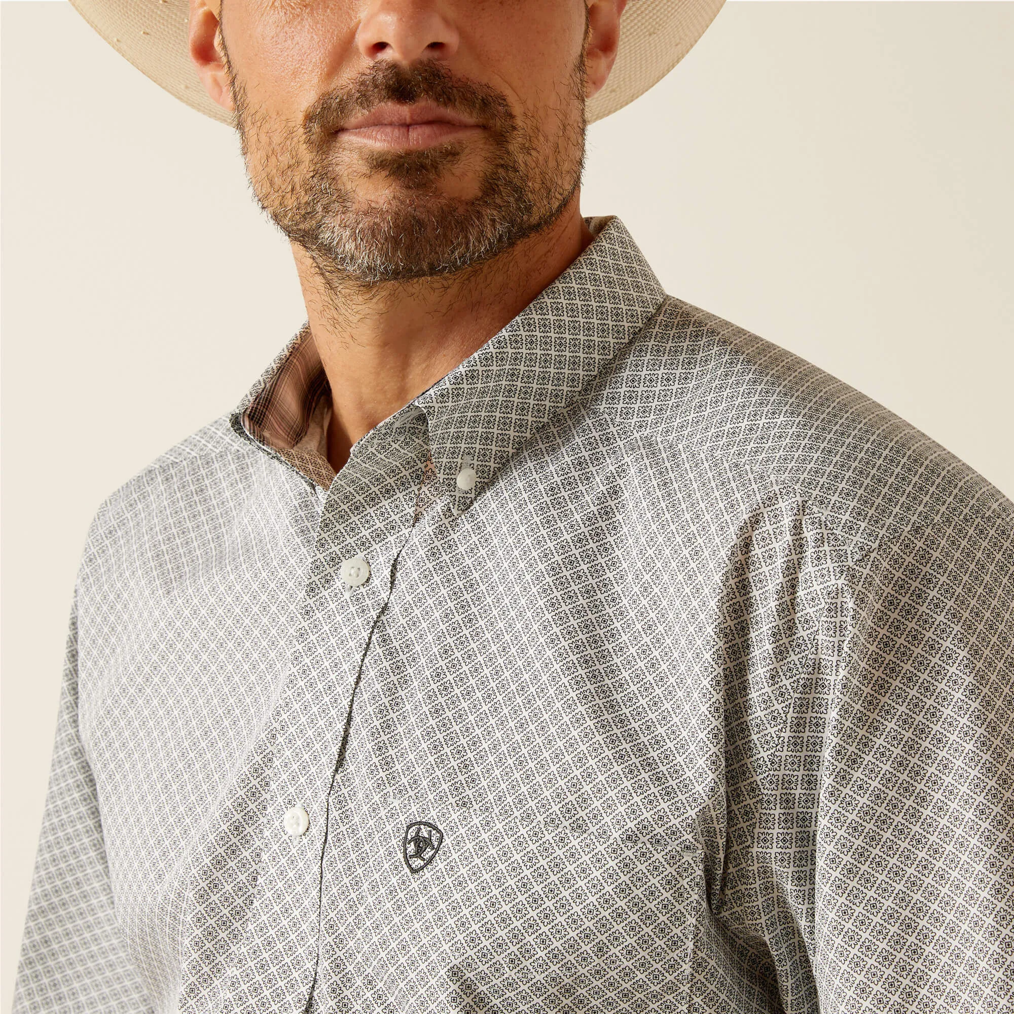 Wrinkle Free Bear Classic Fit Shirt